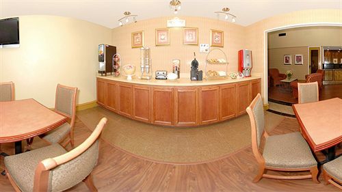 Homegate Studio And Motel